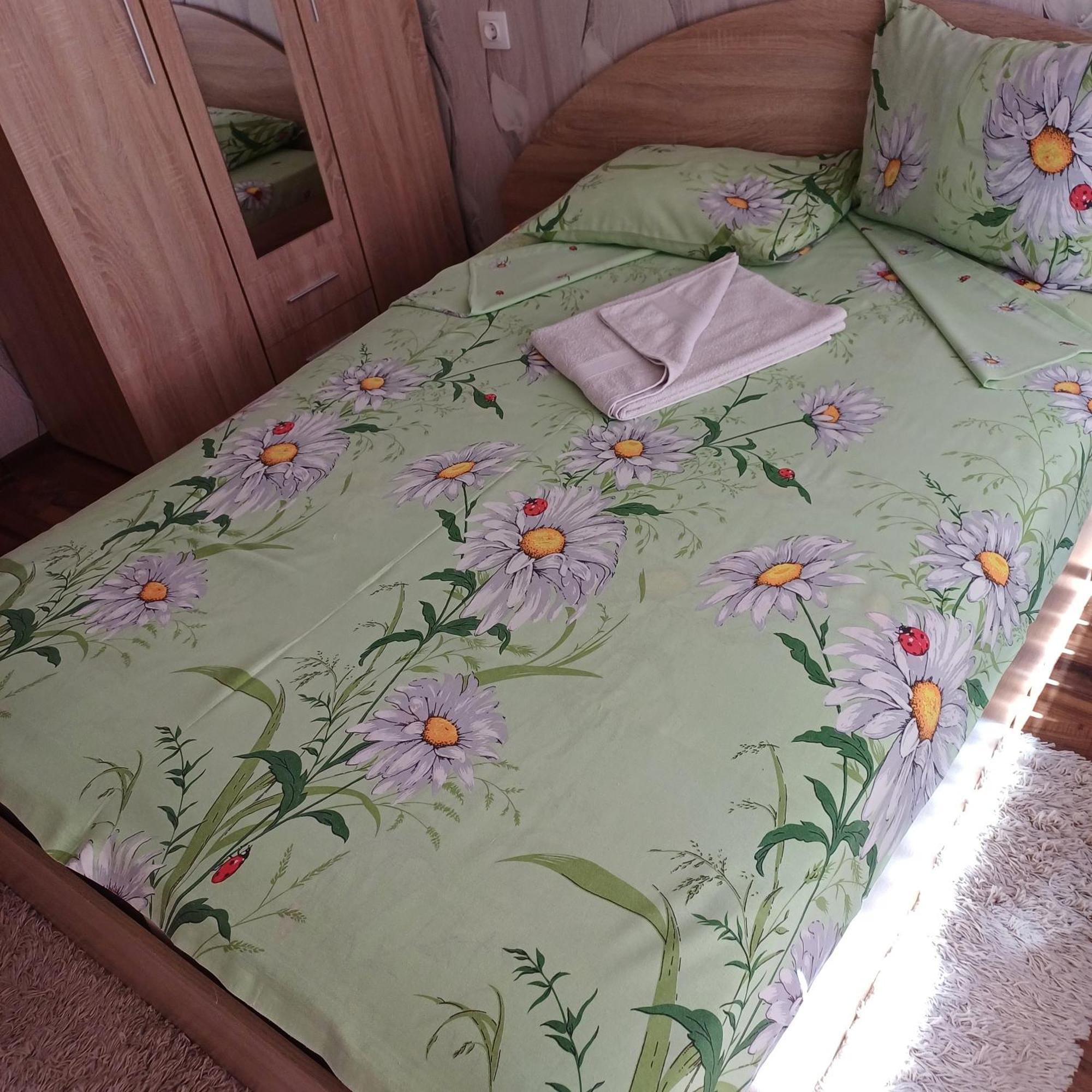 Enjoy Guest House Golden Sands Bilik gambar