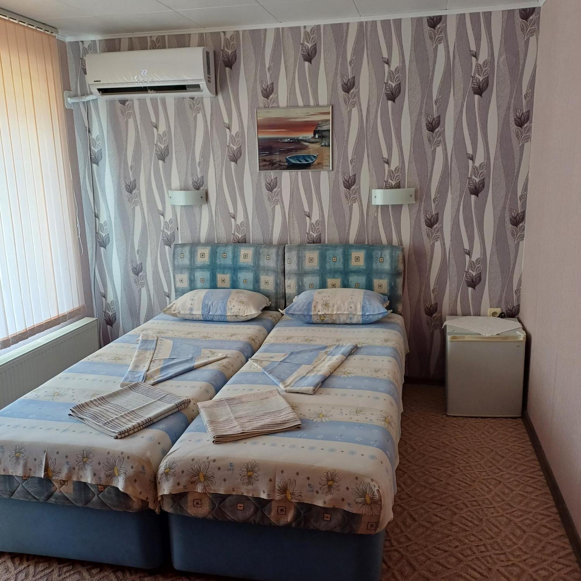 Enjoy Guest House Golden Sands Luaran gambar