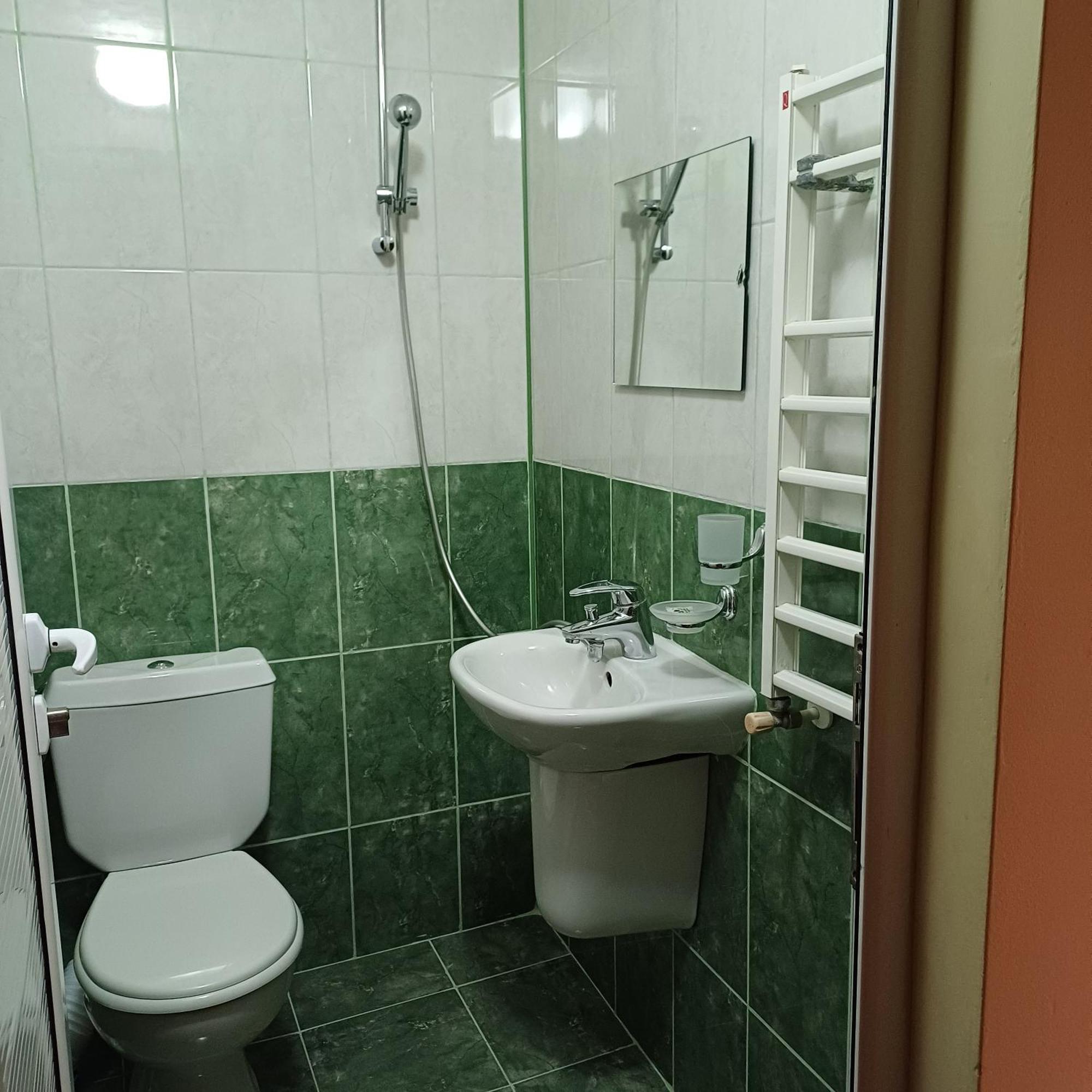 Enjoy Guest House Golden Sands Luaran gambar